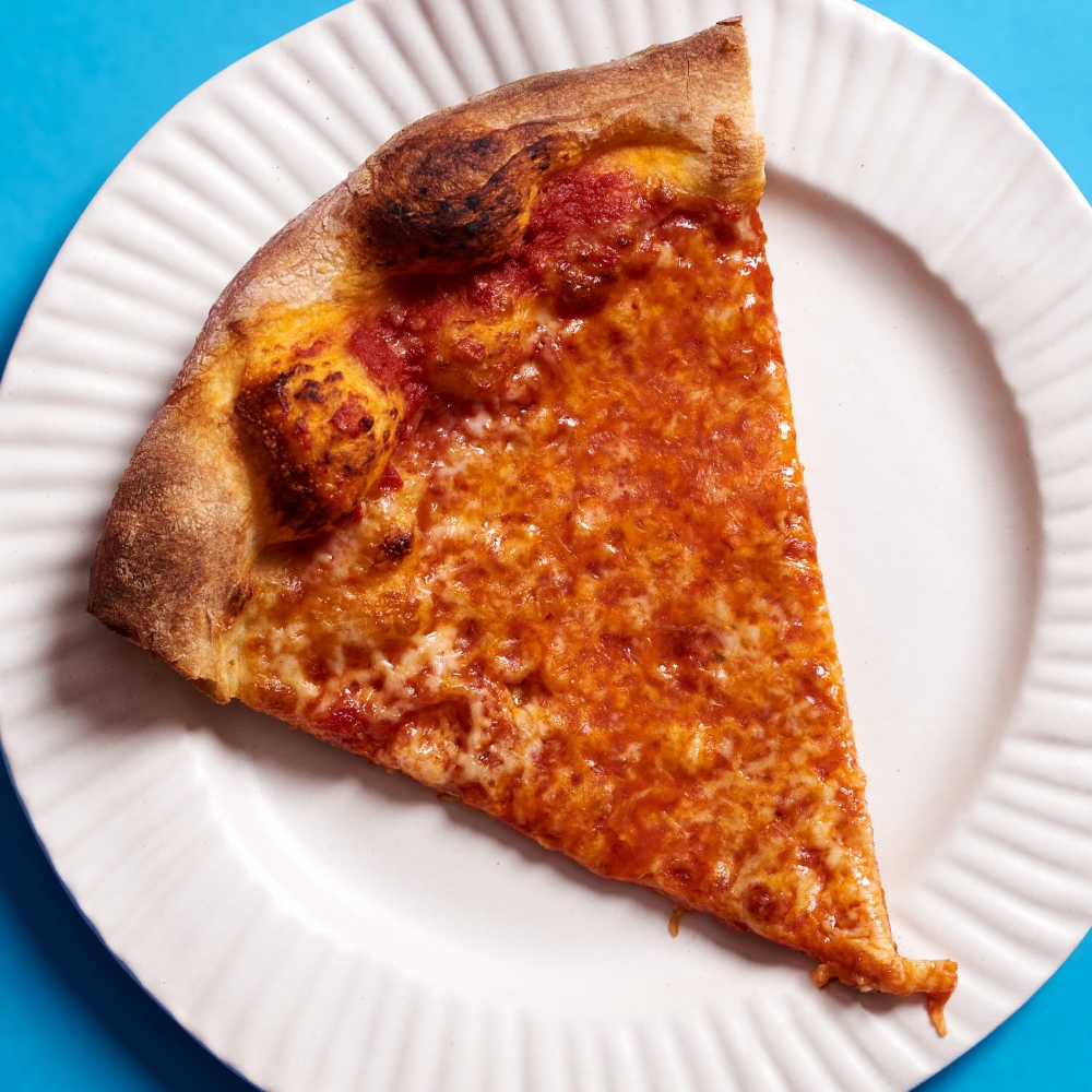 Reheating a Leftover Slice of Great New York-Style Pizza