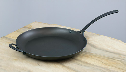 Skillet by Blanc Creatives